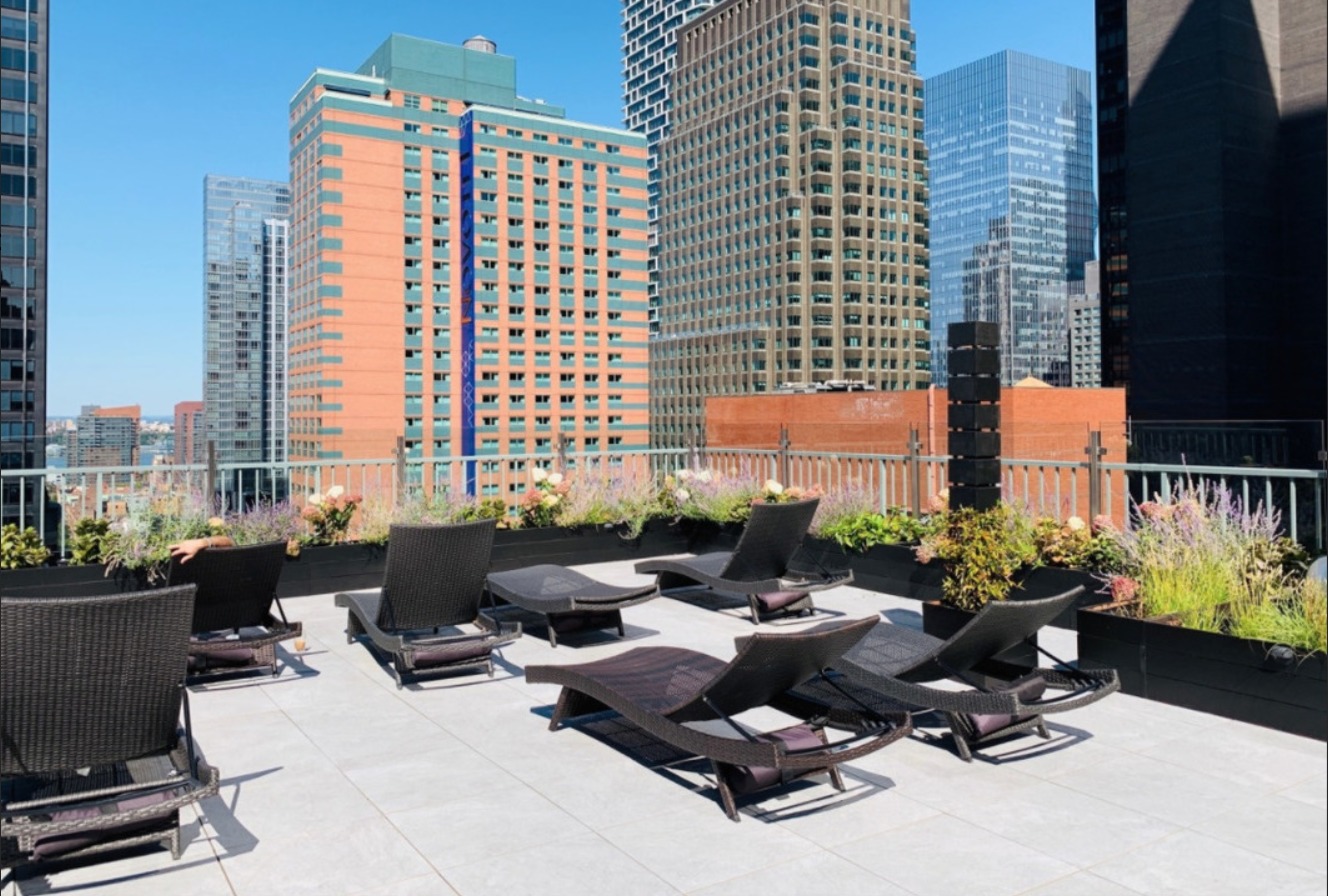 150 West 51st Street, Unit 1104 Manhattan, NY 10019 - Photo 6 of 7