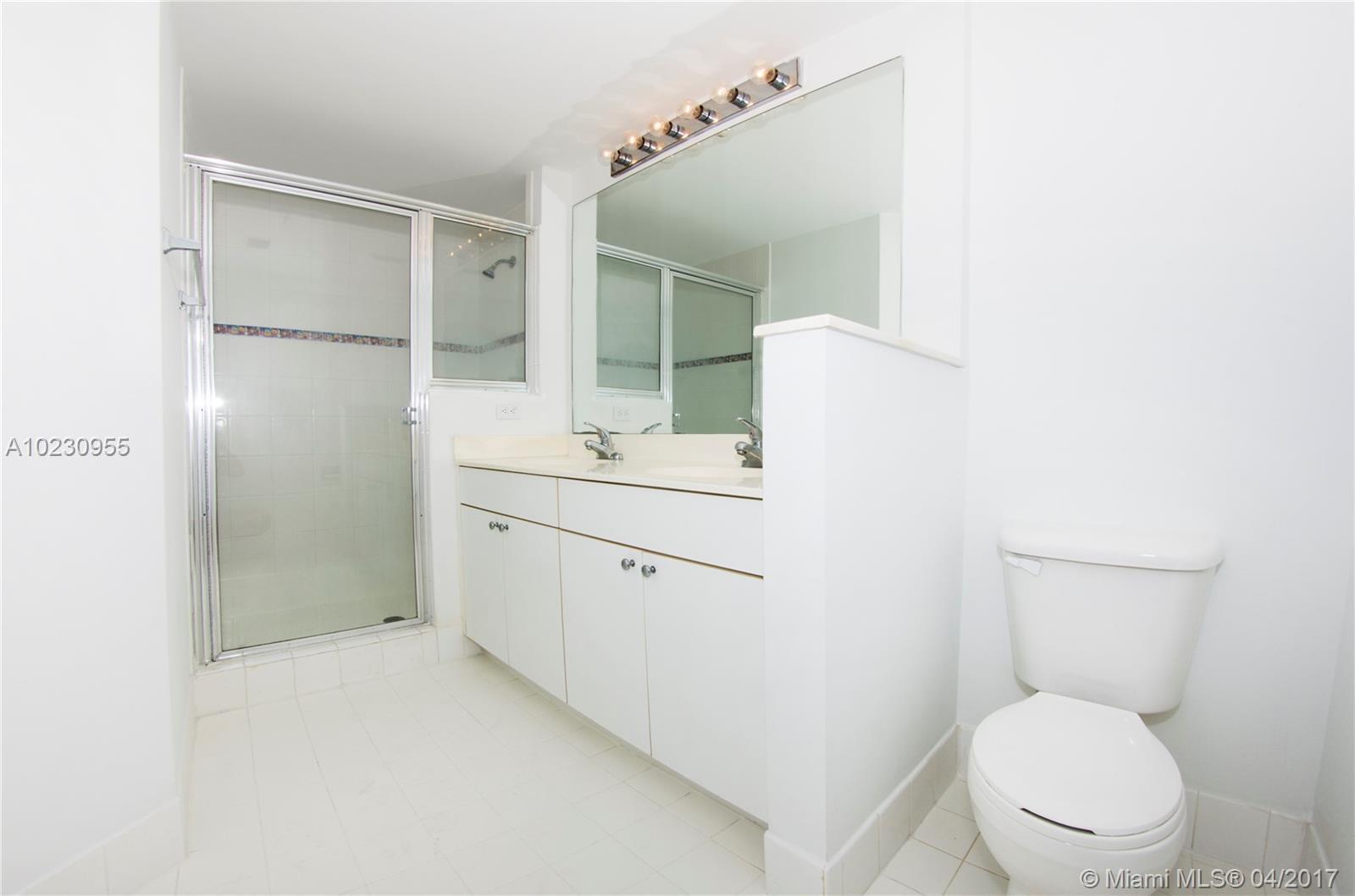 17150 North Bay Road, Unit 2708 Sunny Isles Beach, FL 33160 - Photo 30 of 35