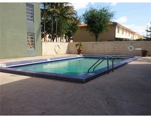 575 West 69th Street, Unit 301 Hialeah, FL 33014 - Photo 2 of 13