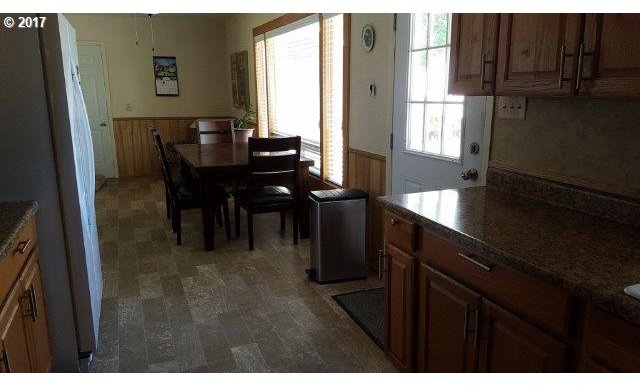 299 North Side Road Sutherlin, OR 97479 - Photo 23 of 31