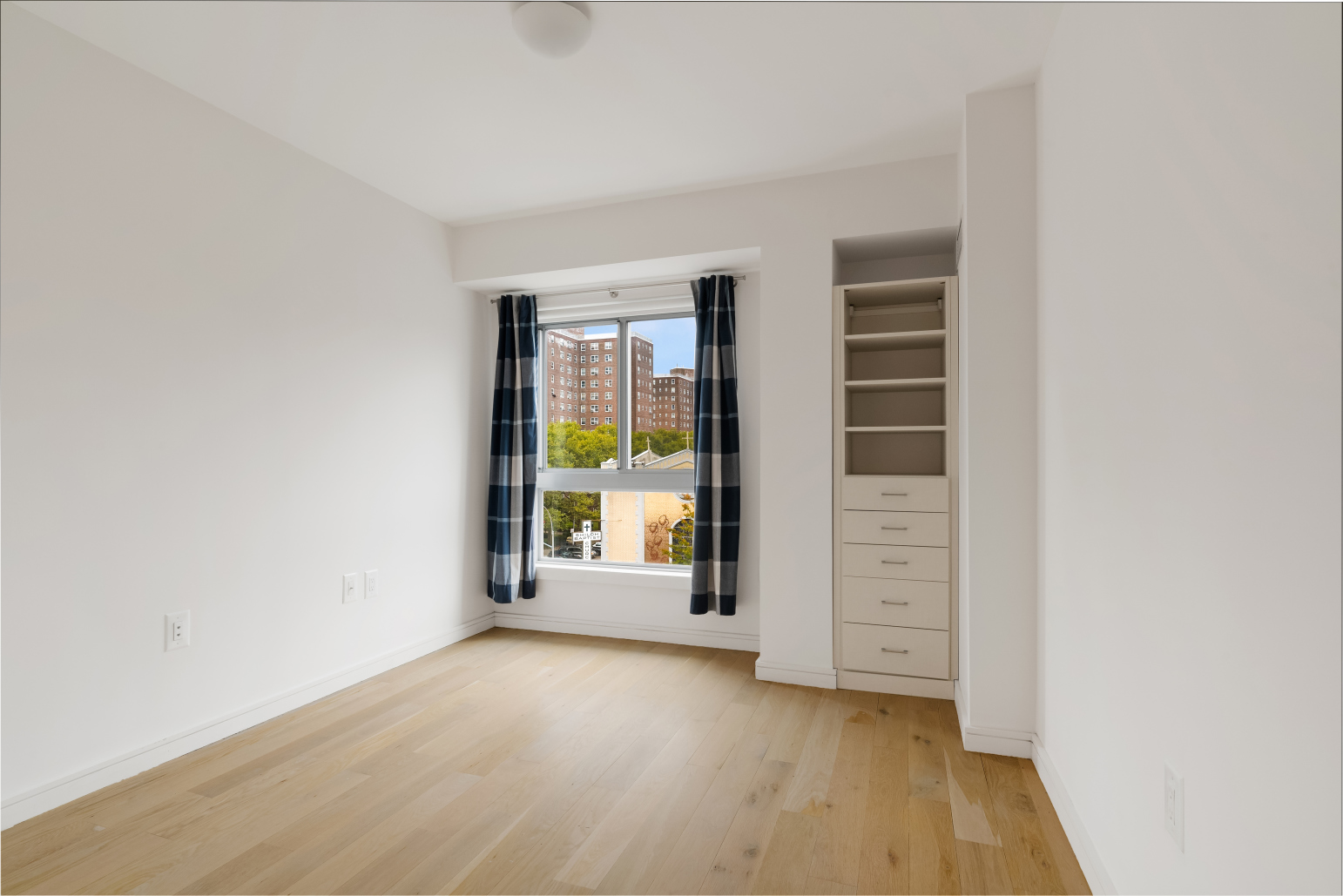 171 West 131st Street, Unit 509 Manhattan, NY 10027 - Photo 11 of 26