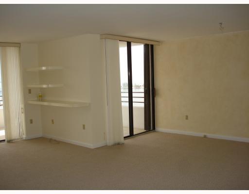 151 Southeast 15th Road, Unit 2201 Miami, FL 33129 - Photo 2 of 9