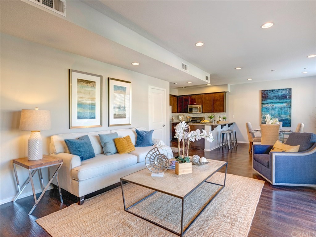 5450 Strand, Unit 202 Hawthorne, CA 90250 - Photo 2 of 28