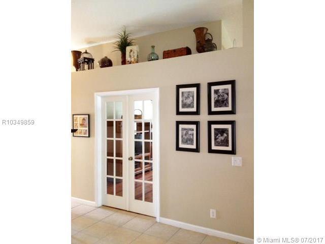2499 Southwest Impala Way Stuart, FL 34997 - Photo 10 of 45 Gallery Image 10