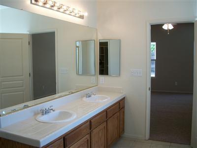 11517 Reagan Road Bakersfield, CA 93312 - Photo 11 of 20 Gallery Image 11