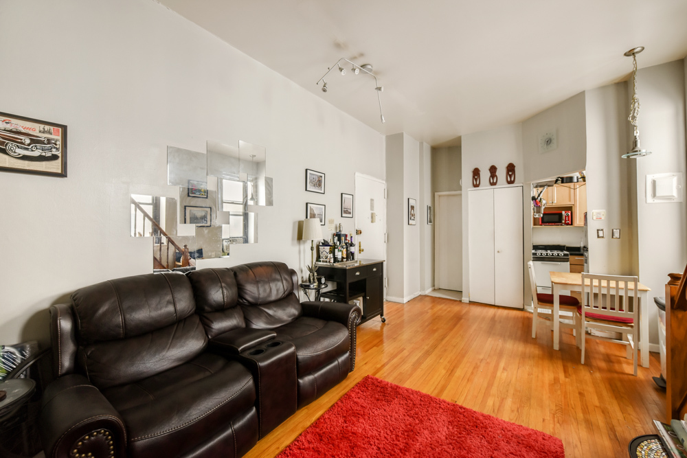 36 West 35th Street, Unit 5D Manhattan, NY 10001 - Photo 3 of 5