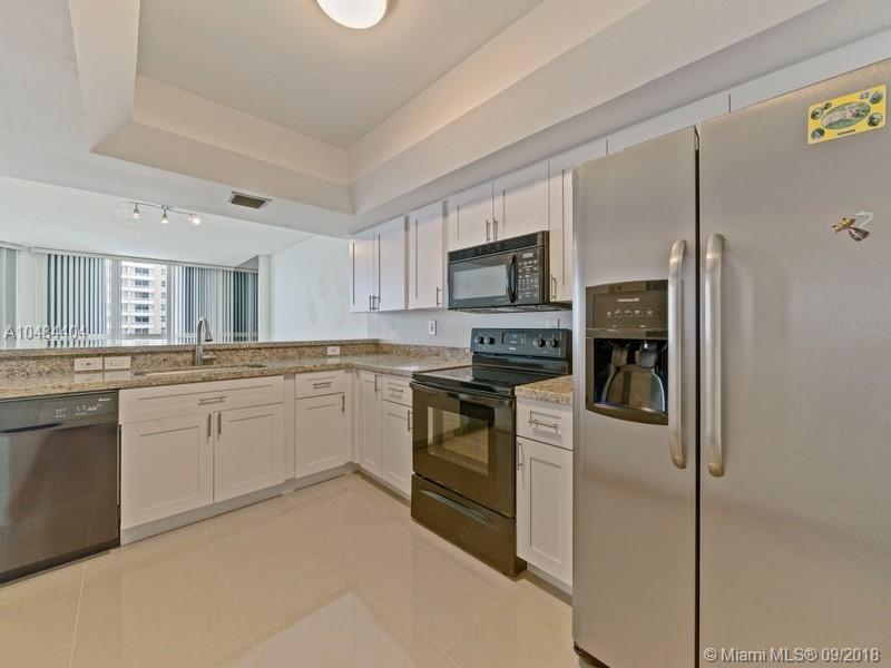 520 Brickell Key Drive, Unit A1007 Miami, FL 33131 - Photo 13 of 26