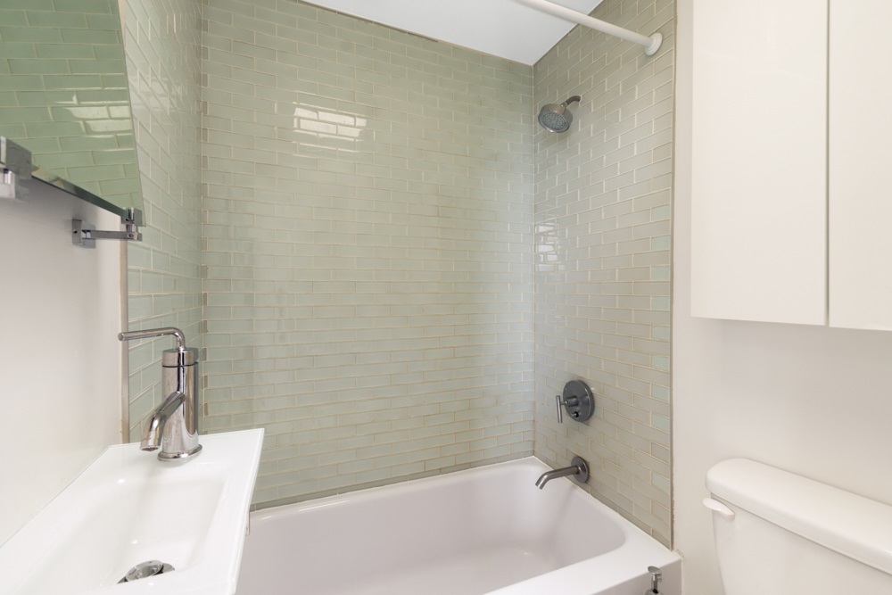 253 Van Brunt Street Brooklyn, NY 11231 - Photo 6 of 10