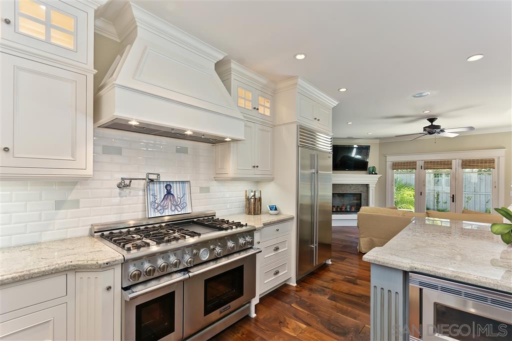 987 Cabrillo Avenue Coronado, CA 92118 - Photo 2 of 21