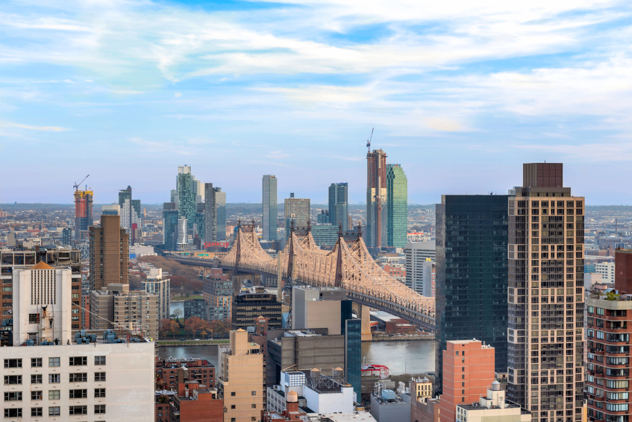 188 East 64th Street, Unit 3903 Manhattan, NY 10065 - Photo 10 of 12