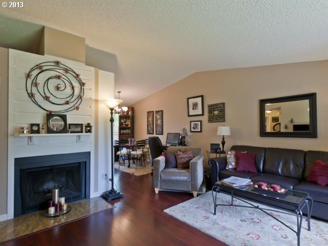 2721 Southwest Spring Garden Street Portland, OR 97219 - Photo 8 of 14 Gallery Image 8