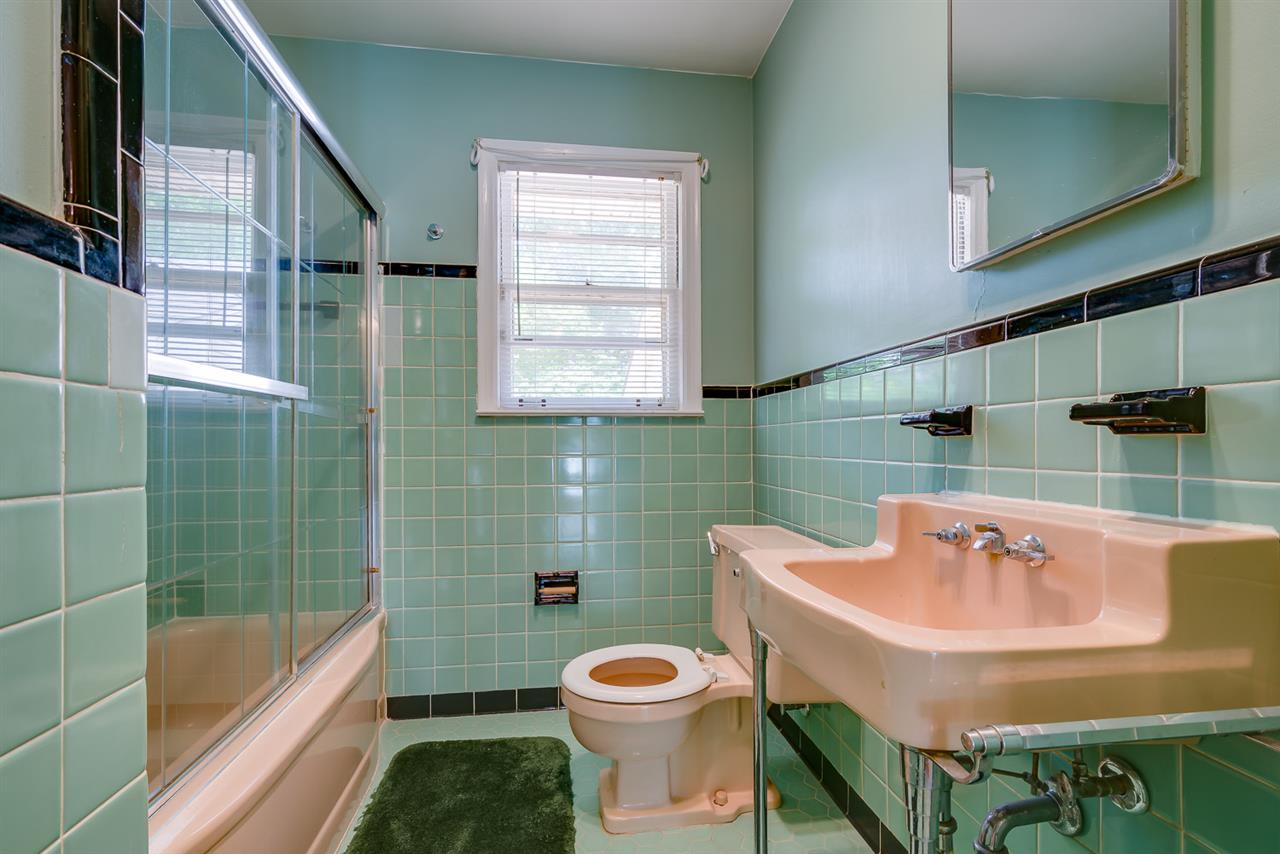 211 Wallace Road Memphis, TN 38117 - Photo 19 of 25