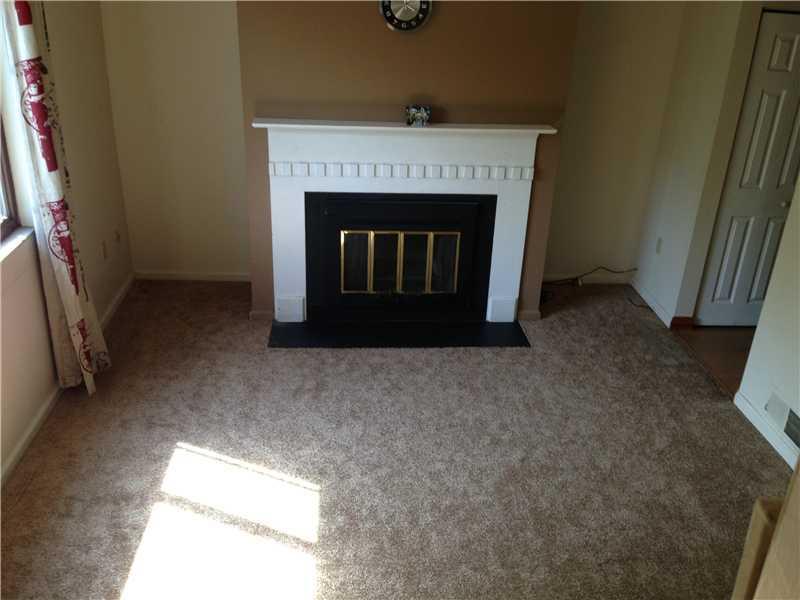 103 Countryside Drive, Unit 103 McKees Rocks, PA 15136 - Photo 6 of 18