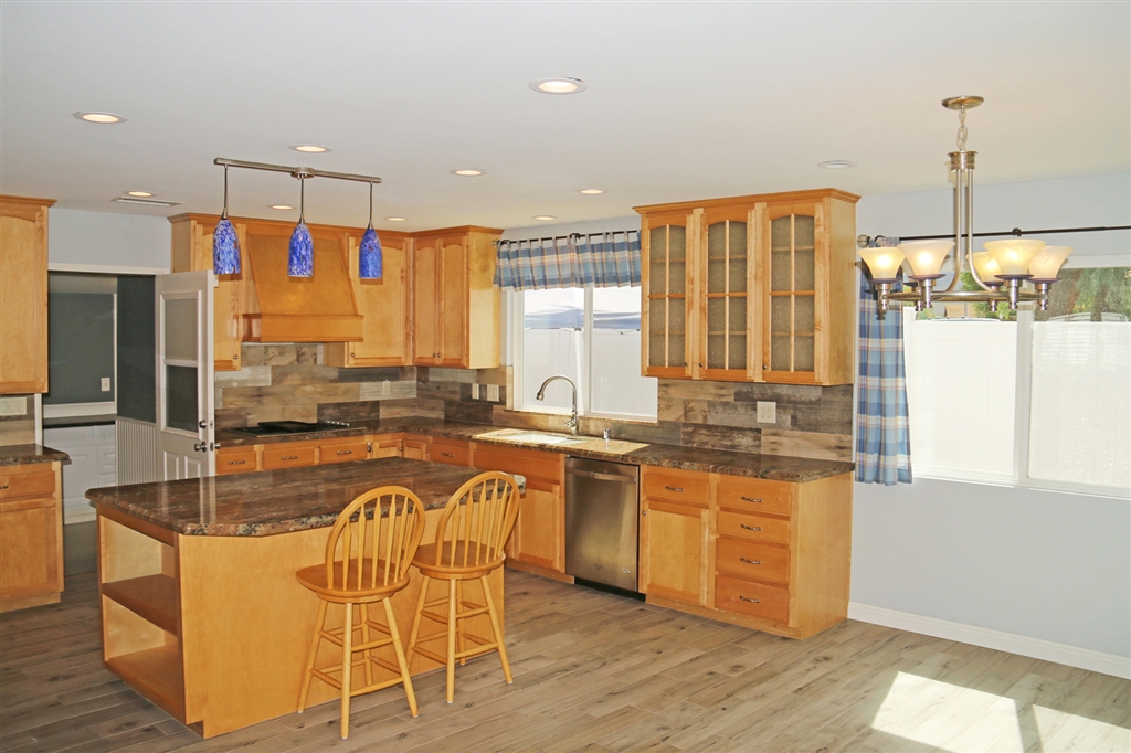 10953 Ramsgate Drive Santee, CA 92071 - Photo 4 of 12