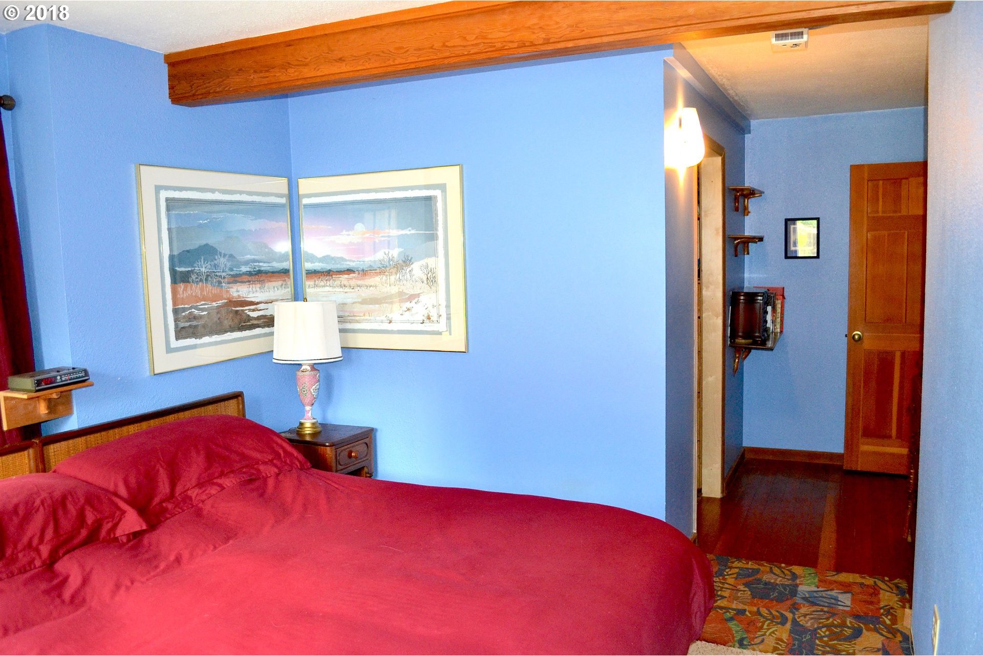 1210 Sunset Road Hood River, OR 97031 - Photo 9 of 27 Gallery Image 9