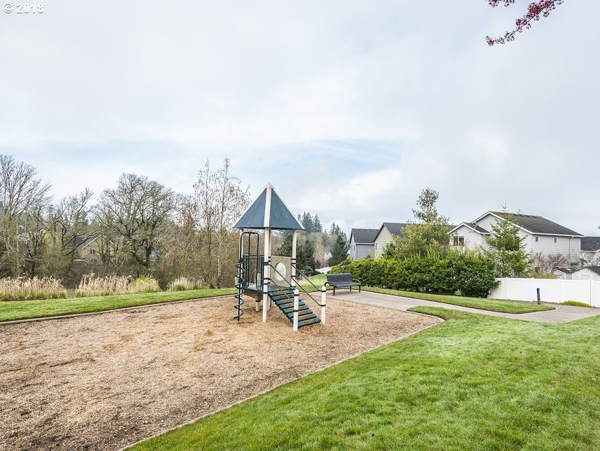 1131 Northwest Meriwether Court Camas, WA 98607 - Photo 20 of 32 Gallery Image 20