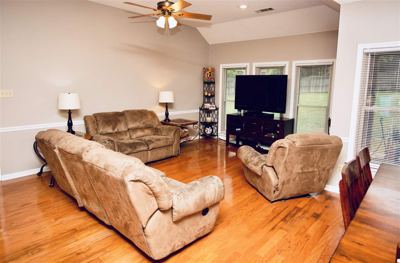 8701 Dexter Road Memphis, TN 38016 - Photo 10 of 23 Gallery Image 10