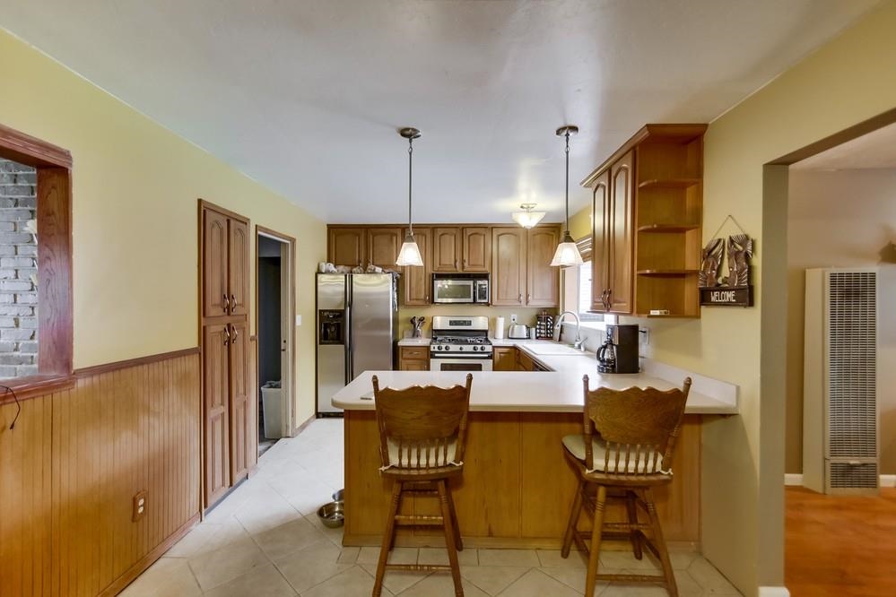 9221 Fenway Road Santee, CA 92071 - Photo 4 of 25