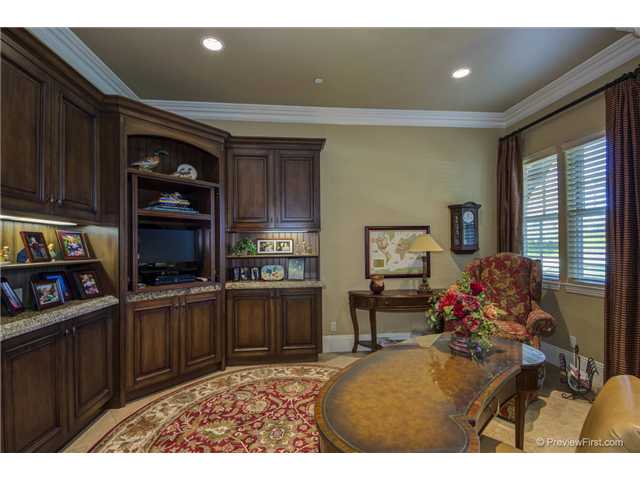 1772 Rabbit Hill Fallbrook, CA 92028 - Photo 16 of 25 office