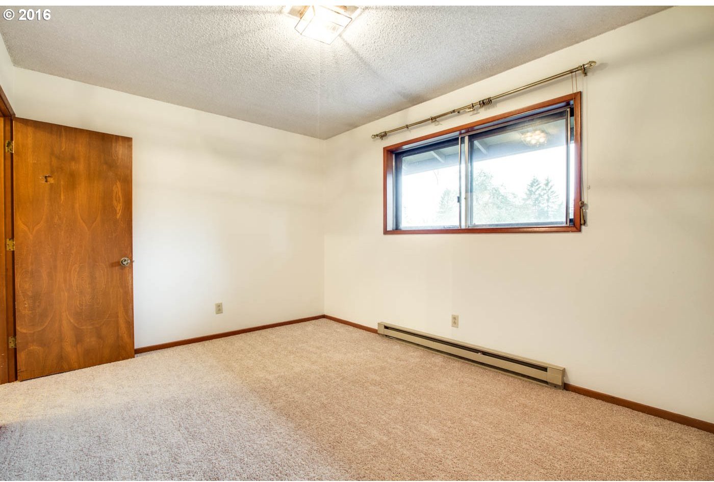 5005 Southwest Mitchell Street, Unit 4 Portland, OR 97221 - Photo 9 of 23