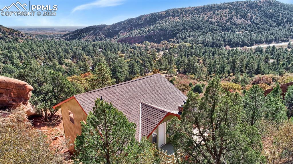 2125 Roca Roja Circle Colorado Springs, CO 80926 - Photo 7 of 37