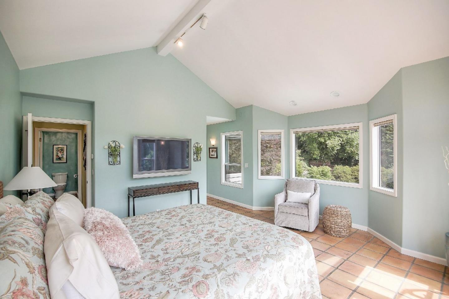 5347 Glen Haven Road Soquel, CA 95073 - Photo 11 of 47