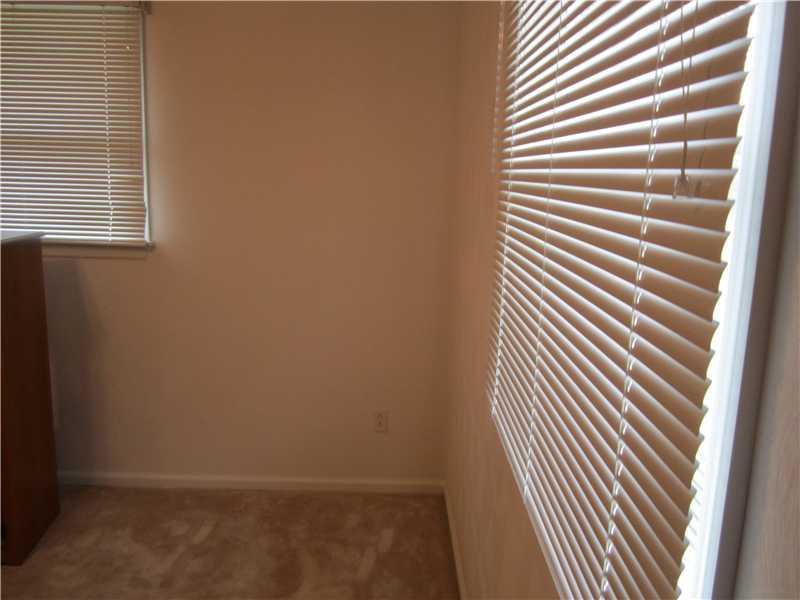 908 Harvard Road Monroeville, PA 15146 - Photo 12 of 25 Gallery Image 12