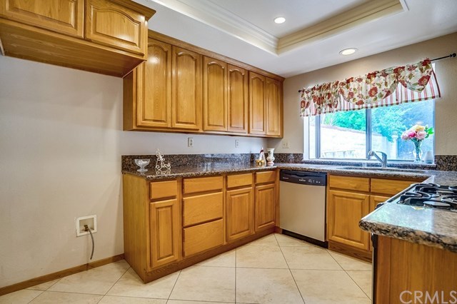 1541 Vallecito Pomona, CA 91768 - Photo 12 of 34