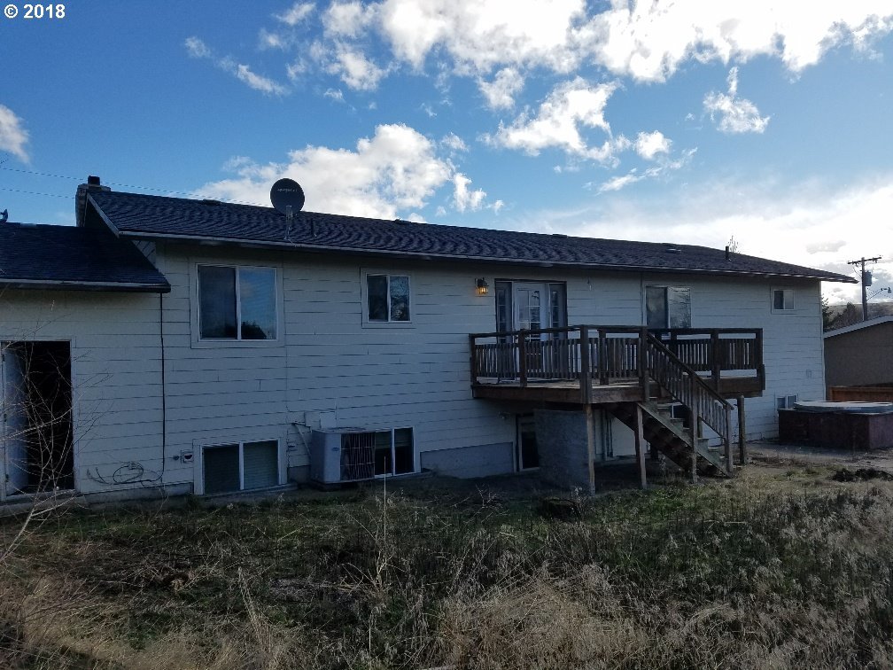 586 Church Street Dufur, OR 97021 - Photo 16 of 16 Gallery Image 16