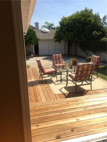 282 23rd Street Costa Mesa, CA 92627 - Photo 6 of 24