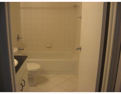 701 Brickell Key Boulevard, Unit 1908 Miami, FL 33131 - Photo 9 of 16