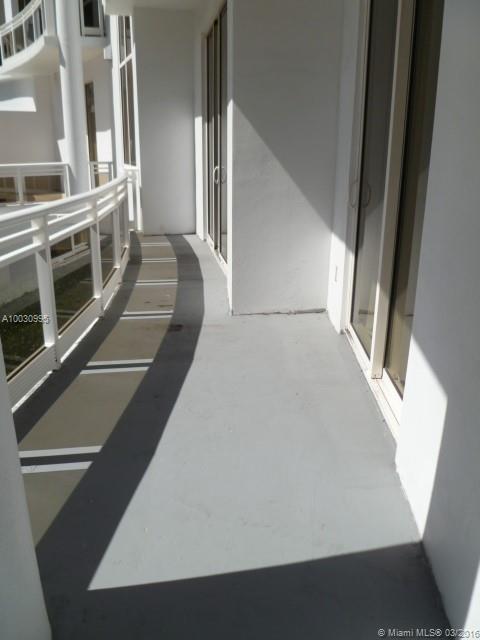 901 Brickell Key Boulevard, Unit 509 Miami, FL 33131 - Photo 25 of 29