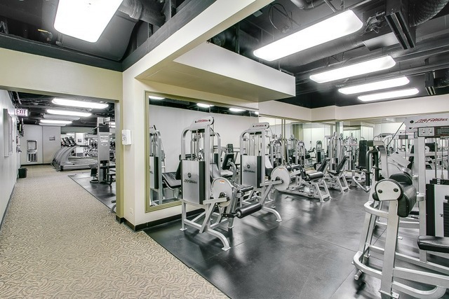 10 E Ontario St, Chicago, IL 60611 - Photo 7 of 10