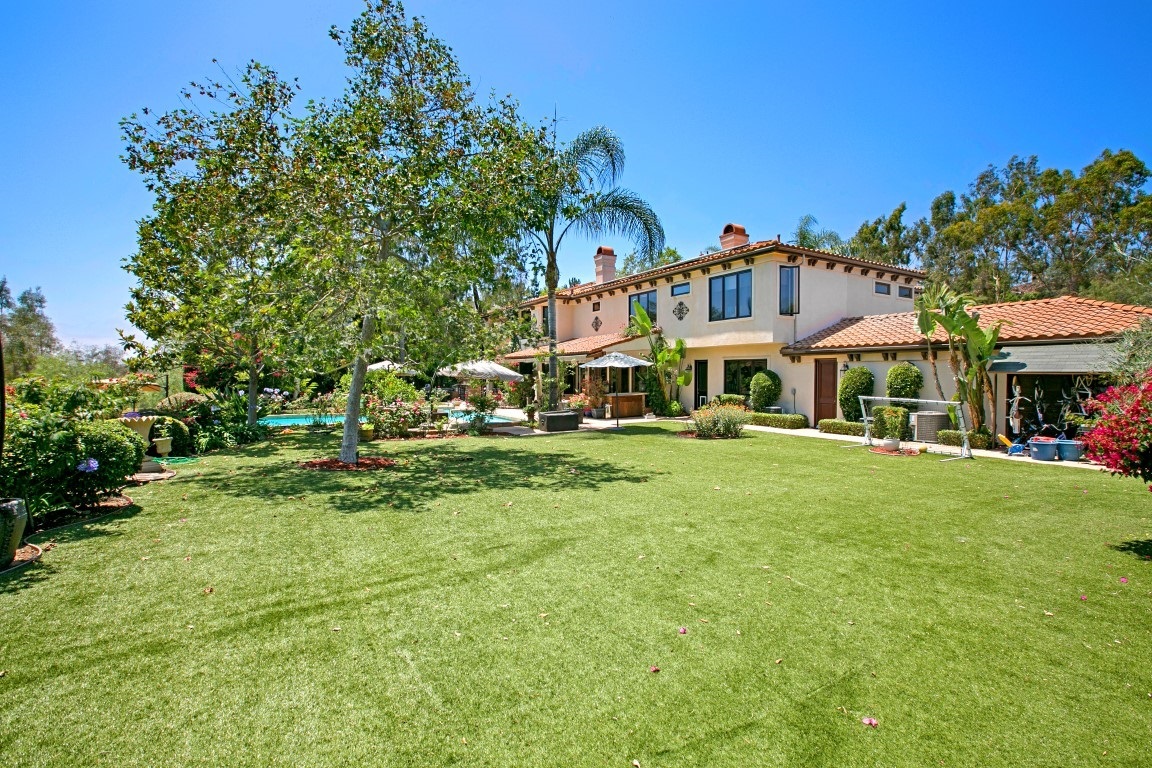 6735 Poco Lago Rancho Santa Fe, CA 92067 - Photo 17 of 19