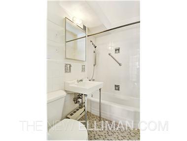 345 East 69th Street, Unit 10F Manhattan, NY 10021 - Photo 4 of 6