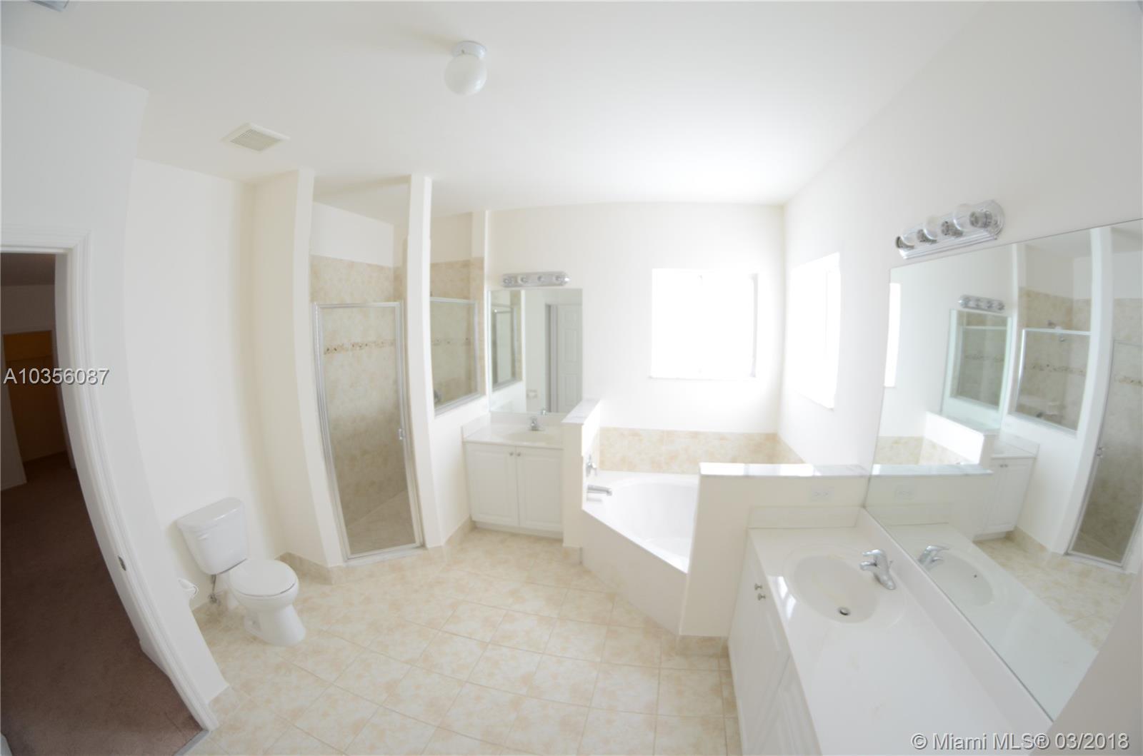 1647 Southeast 23rd Path, Unit 1647 Homestead, FL 33035 - Photo 7 of 15