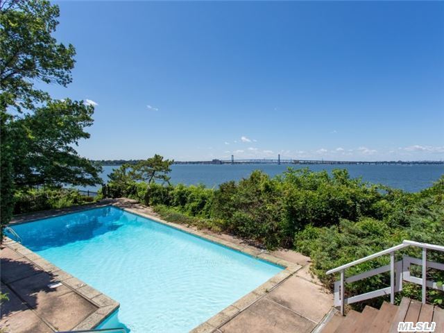 18 Sinclair Drive Great Neck, NY 11024 - Photo 6 of 20