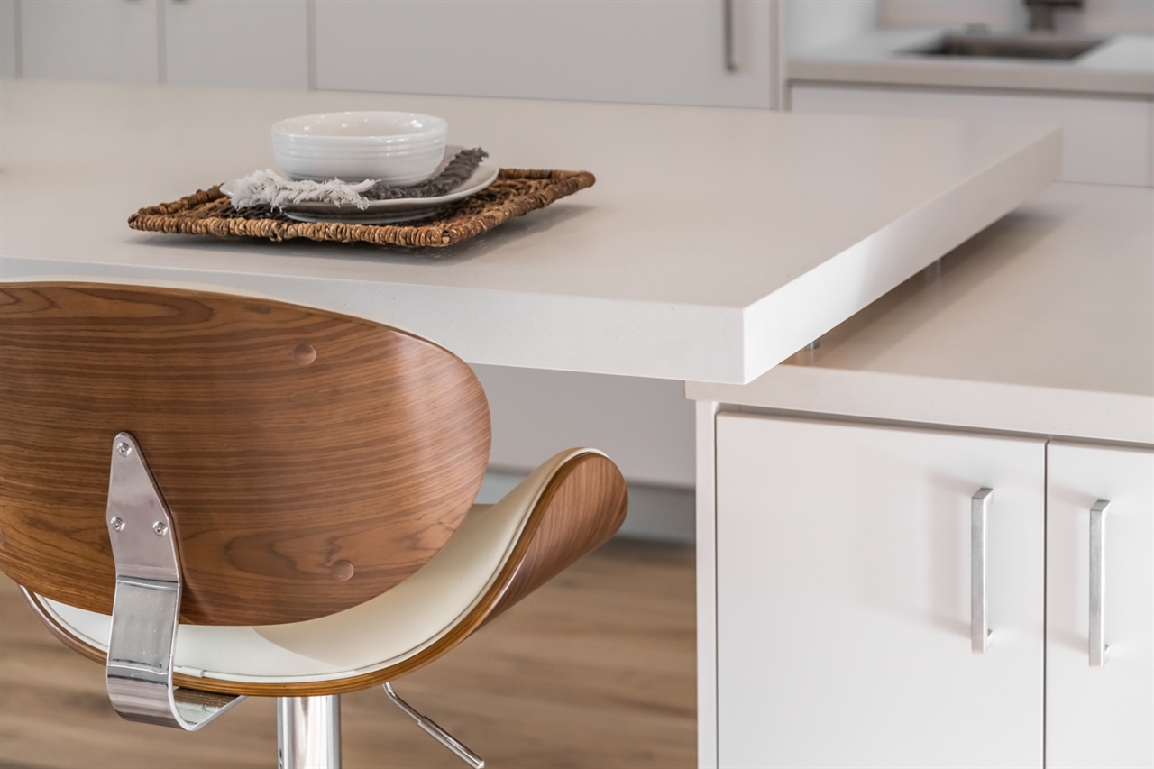 244 Pacific Avenue Solana Beach, CA 92075 - Photo 8 of 20 Attention to detail - form and function throughout