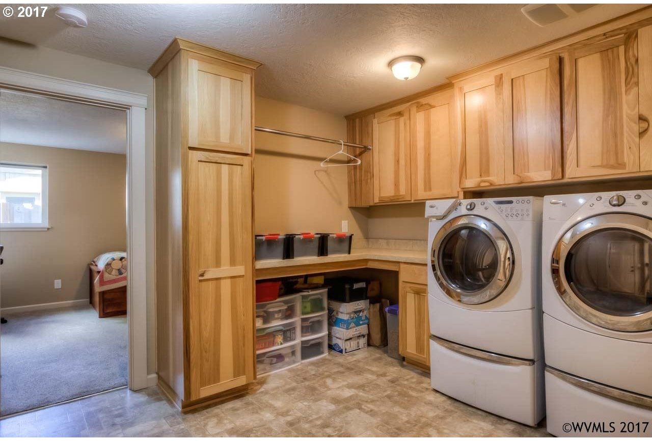 1764 Chemawa Road Northeast Keizer, OR 97303 - Photo 22 of 30 Gallery Image 22