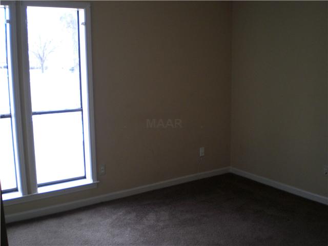 4889 Chevron Road Memphis, TN 38118 - Photo 2 of 12