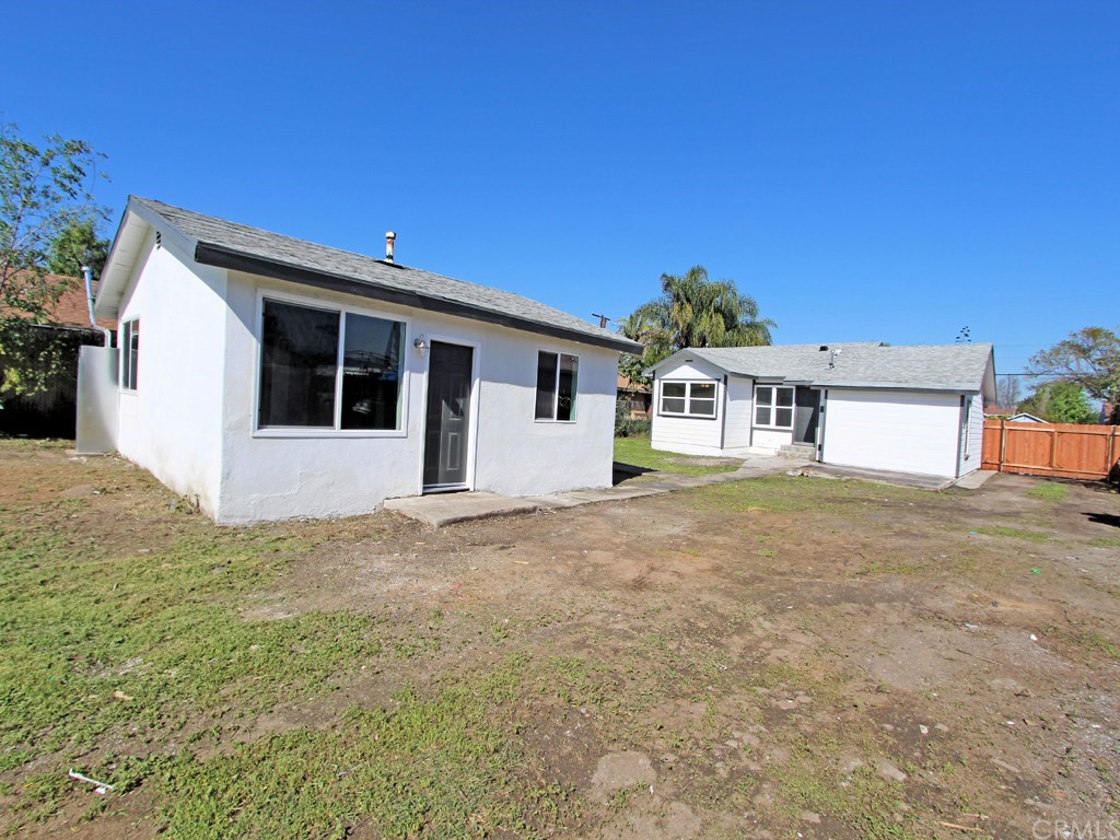 712 West Caldwell Street, Unit A Compton, CA 90220 - Photo 14 of 23