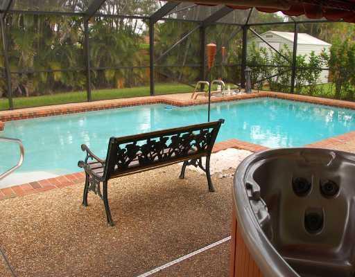 6741 Southwest 3rd Street Margate, FL 33068 - Photo 4 of 16