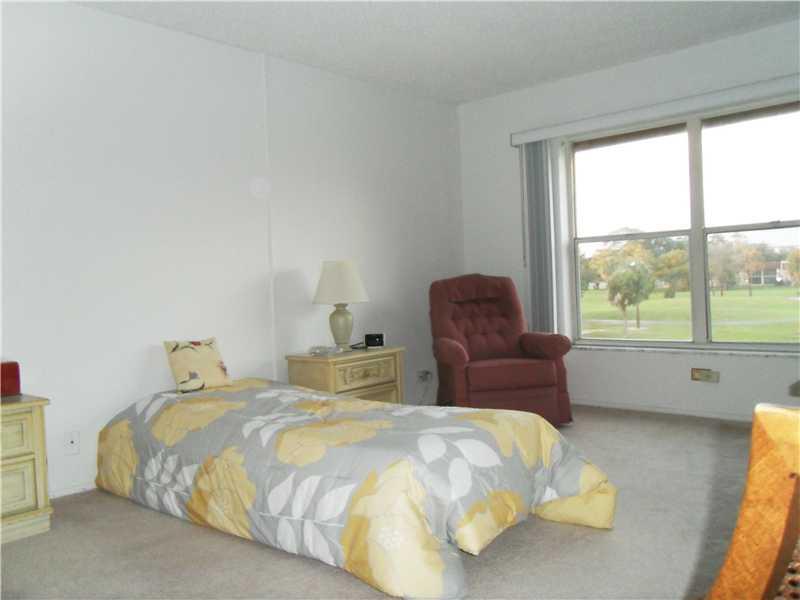 3740 Inverrary Drive, Unit 3T Lauderhill, FL 33319 - Photo 14 of 23