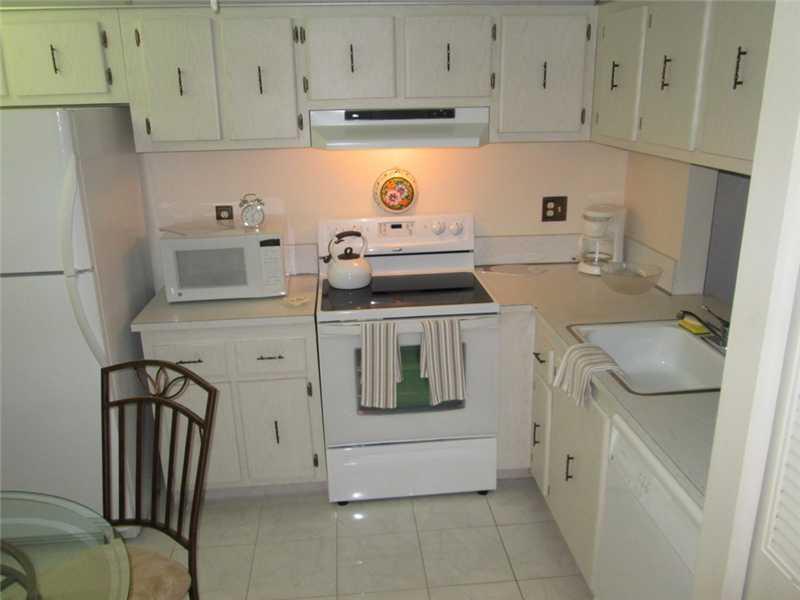 8818 West McNab Road, Unit 203 Tamarac, FL 33321 - Photo 23 of 33 Gallery Image 23