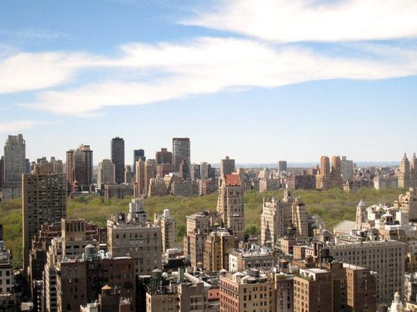 200 East 61st Street, Unit 32C Manhattan, NY 10065 - Photo 1 of 1