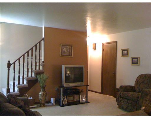 1200 G McGovern Road Houston, PA 15342 - Photo 6 of 17 Gallery Image 6