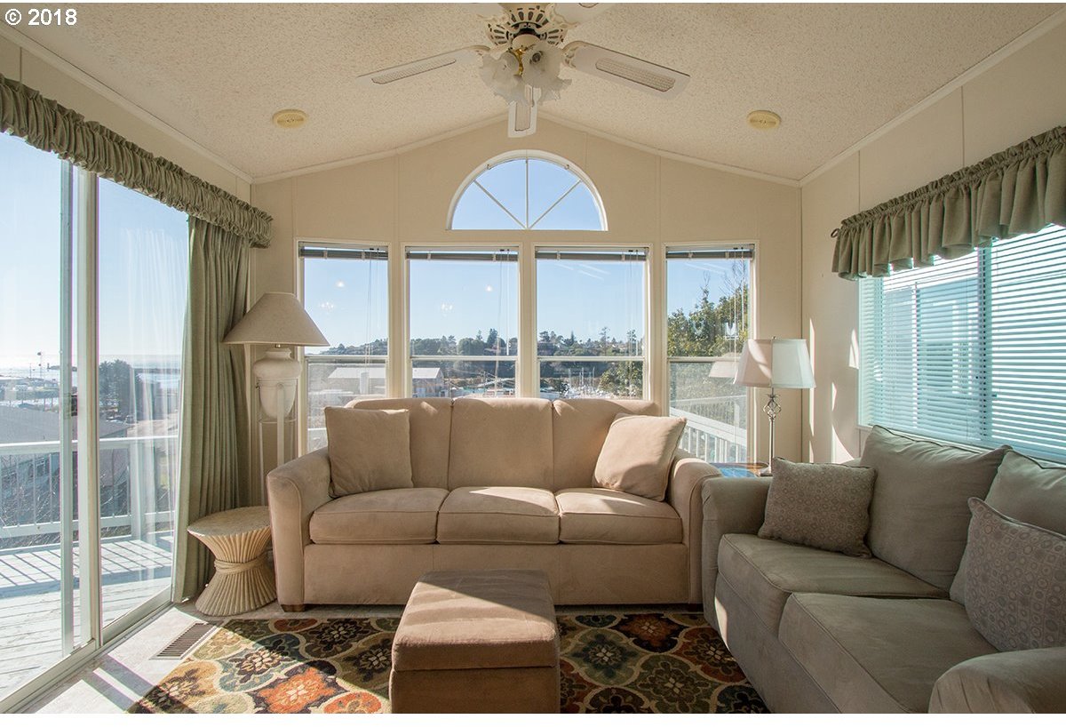 16219 Lower Harbor Road, Unit P12 Brookings, OR 97415 - Photo 7 of 19 Gallery Image 7