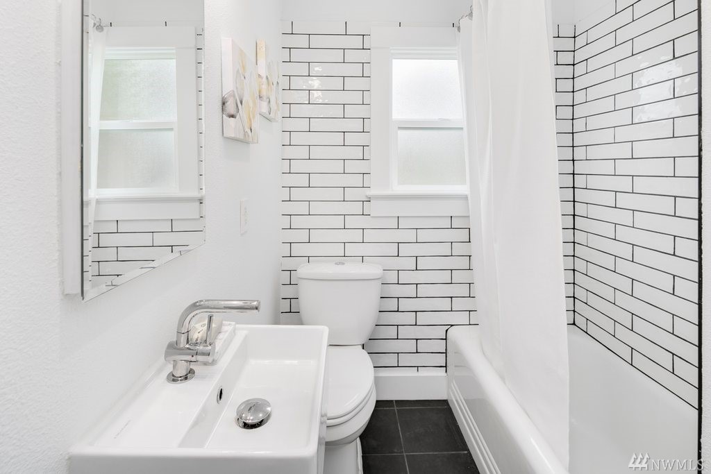 404 Cedar Avenue South Renton, WA 98057 - Photo 17 of 25 Gallery Image 17