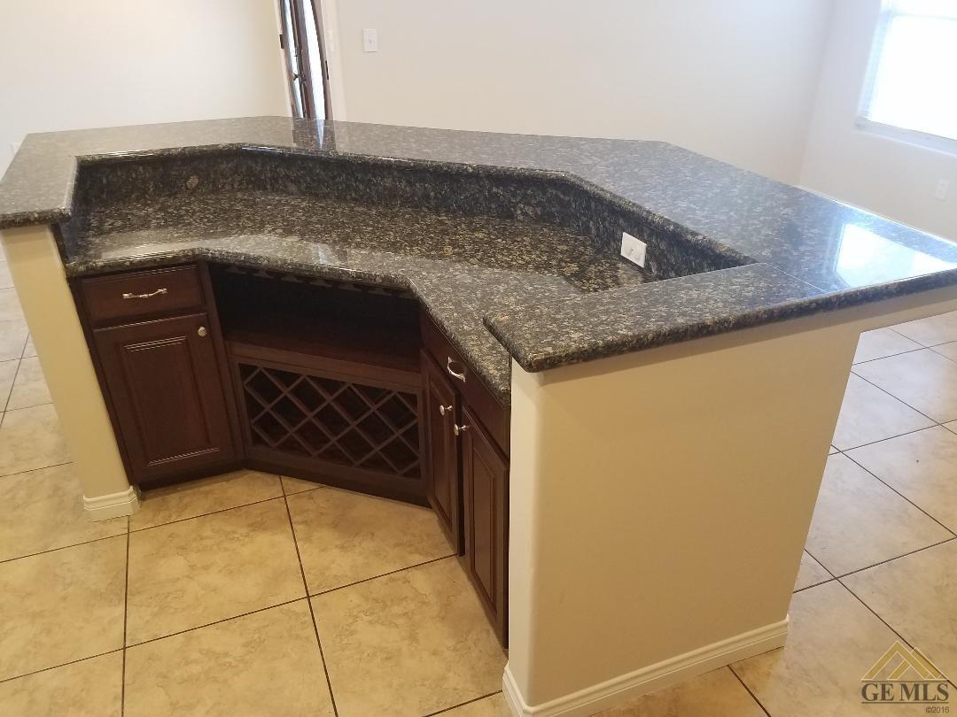 3204 Juniper Ridge Road Bakersfield, CA 93306 - Photo 15 of 39 Gallery Image 15