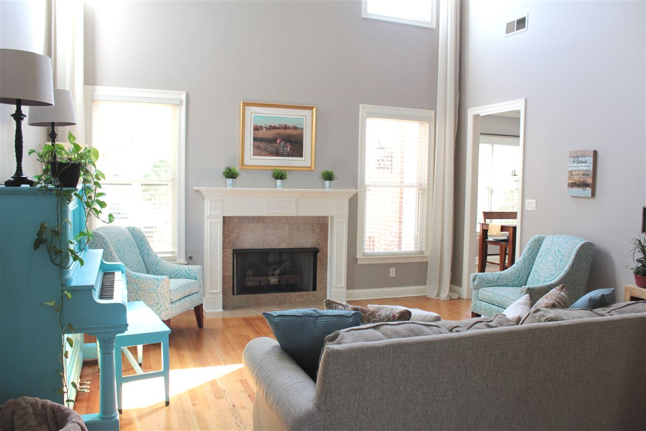 907 West Powell Road Collierville, TN 38017 - Photo 5 of 22 Gallery Image 5